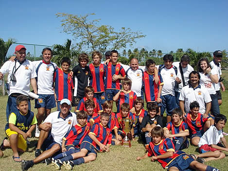 FOTO: Mac Allister Campeón en el Torneo Hexagonal de Puerto La Cruz